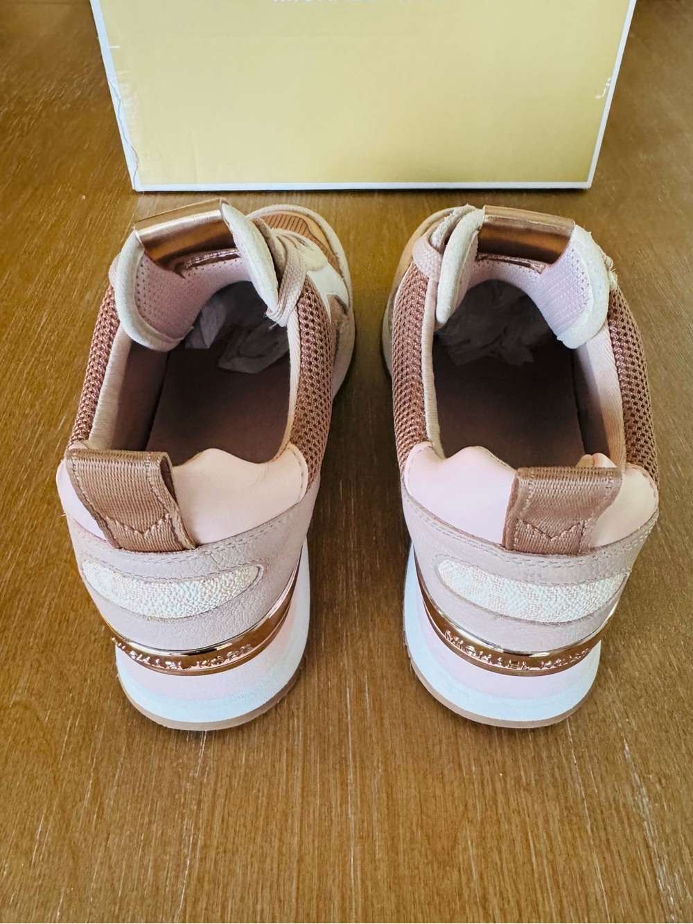 Women’s Michael Kors Wilma Trainers Suede Soft Pink - Picture 5 of 8